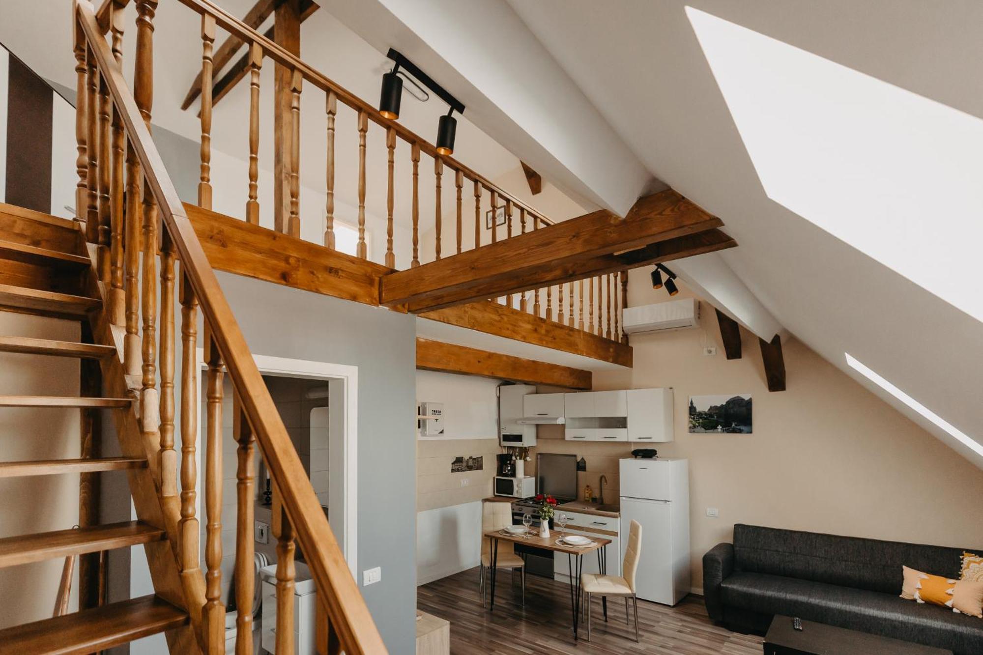 Holiday Apartments Central Тимишоара Екстериор снимка