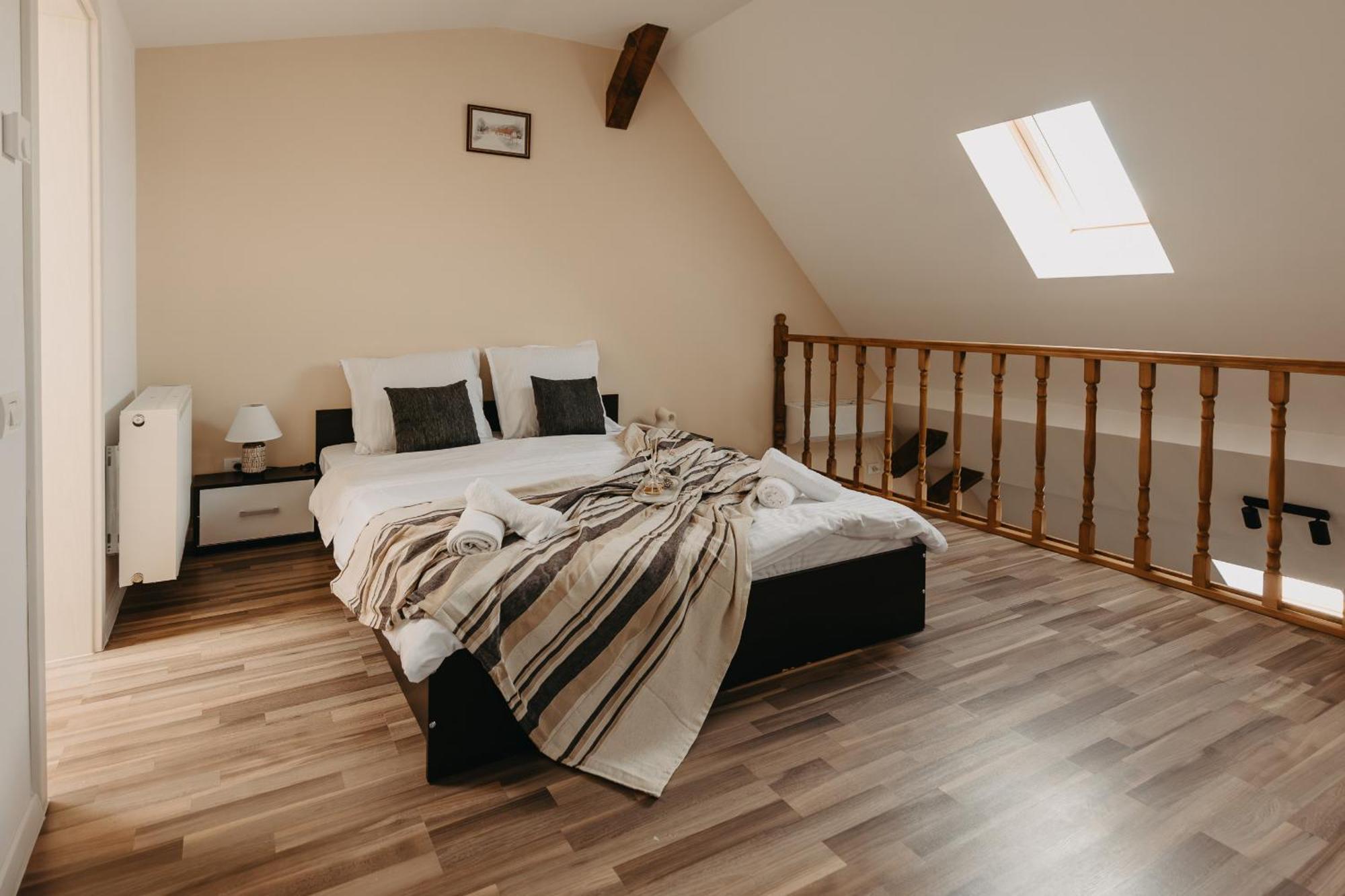 Holiday Apartments Central Тимишоара Екстериор снимка