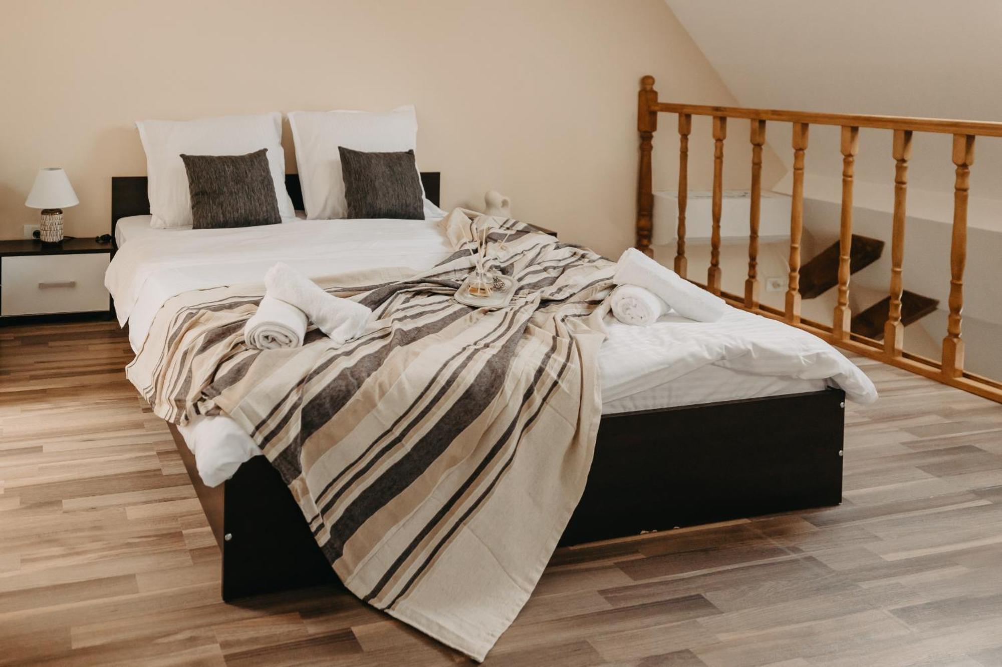 Holiday Apartments Central Тимишоара Екстериор снимка